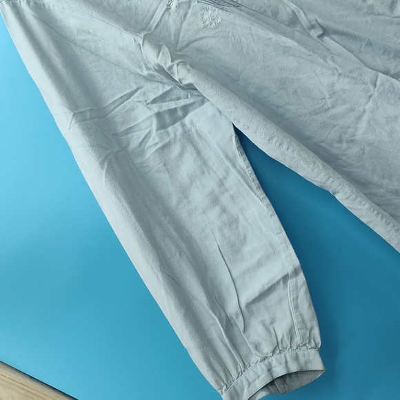 Miss Elaine Light Blue Robe - Picture 5 of 10